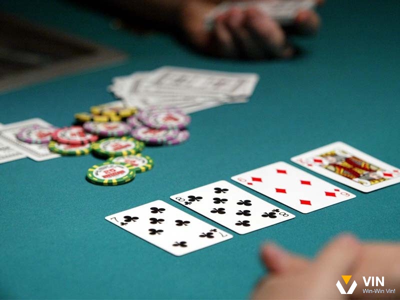 Người tham gia hãy dùng fold một cách hợp lý khi sử lý bài rác trong Poker là gì